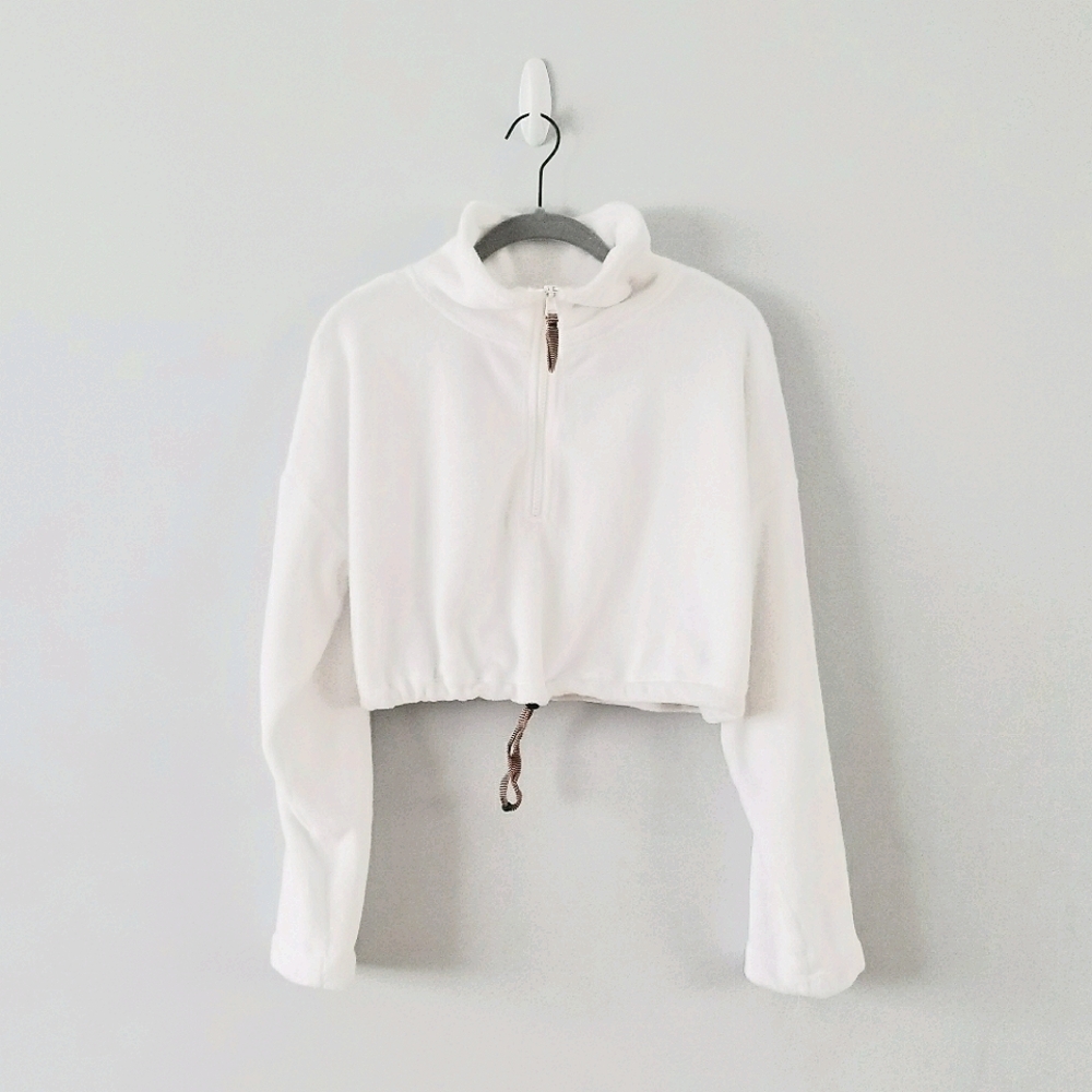 Fluffy Cropped Half Zip Sweater